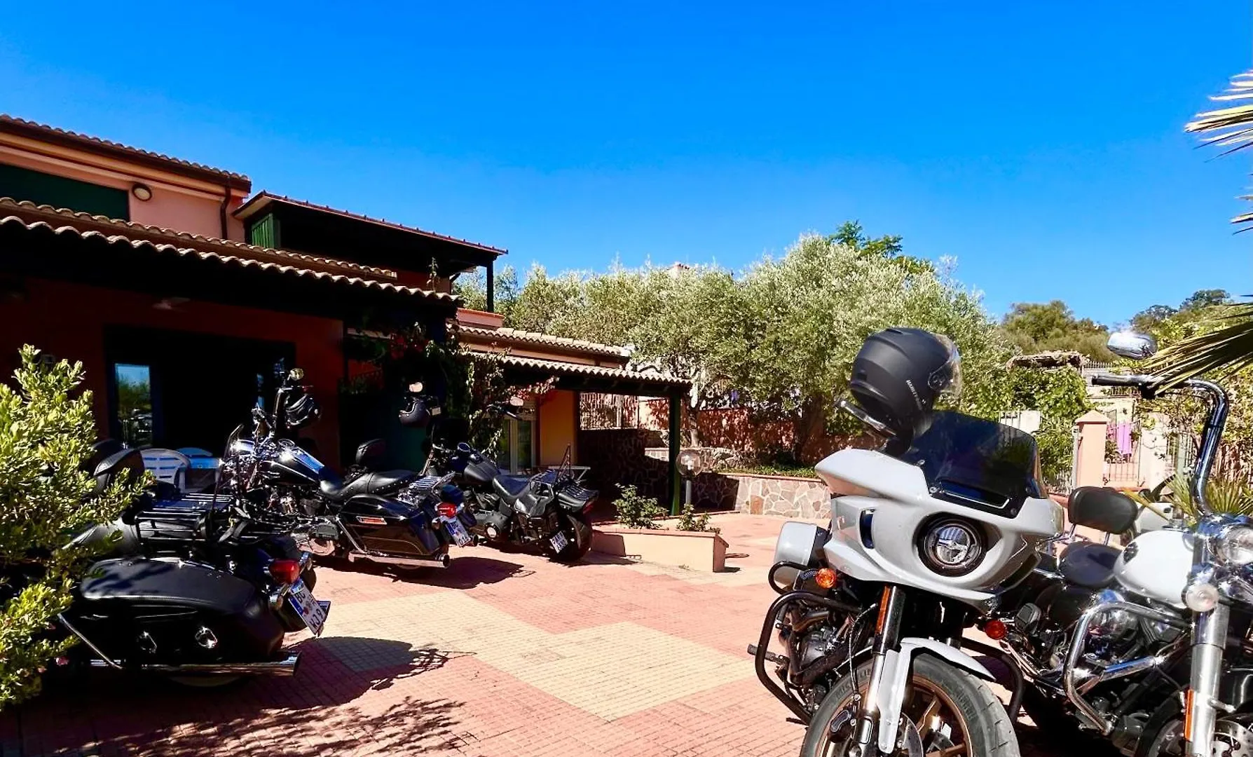 Arbatax Le Terrazze Sul Mare Aparthotel