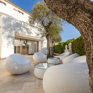 Hotel Vecchia Marina, Àrbatax